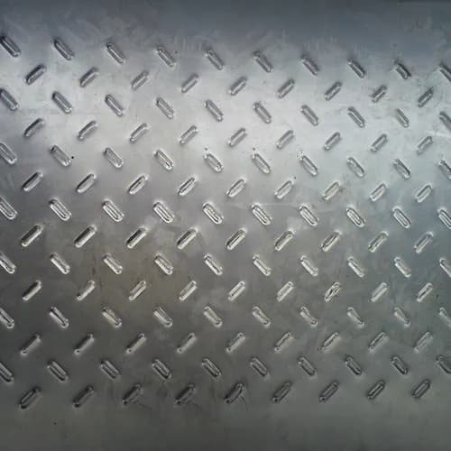 Chapa Recalcada | Furatec | Chapas Perfuradas